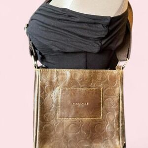 Vintage‎ Coach brown leather crossbody bag